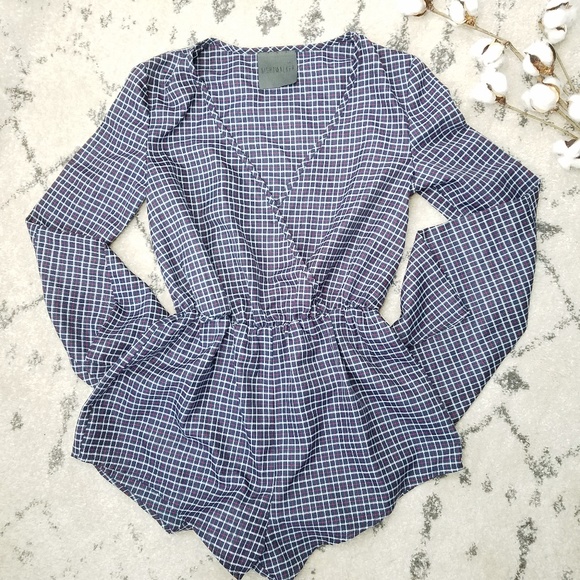 NIGHTWALKER Pants - Nightwalker plaid bell sleeve romper navy